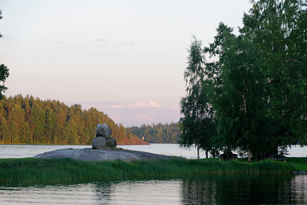 Von der Festung zum See