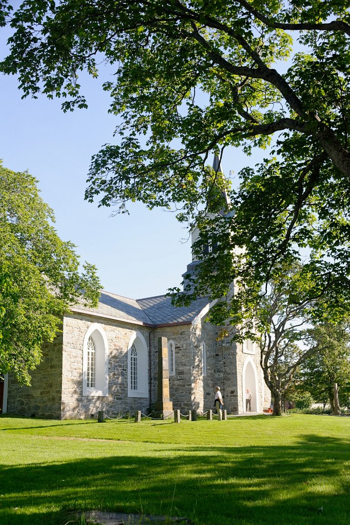 Brønnøy kirke